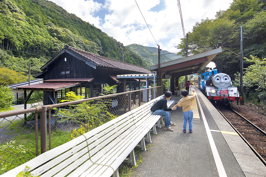 静岡県 大井川鐡道 大井川本線 川根温泉笹間渡駅